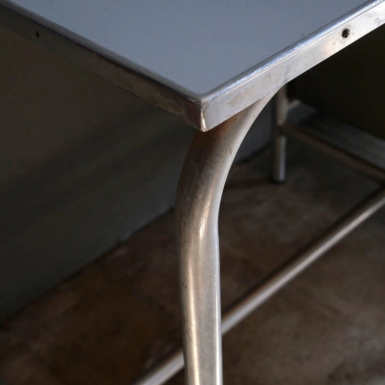 Scrivania anni '50 da ambulatorio medico  3