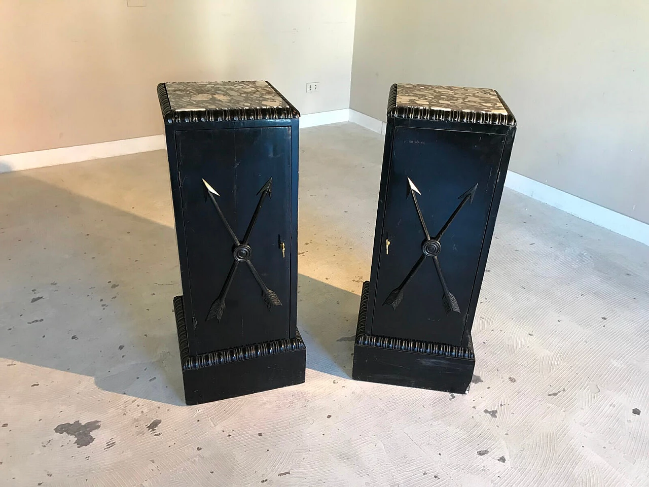 Pair of first Empire bedside tables with marble base, 19th century 3