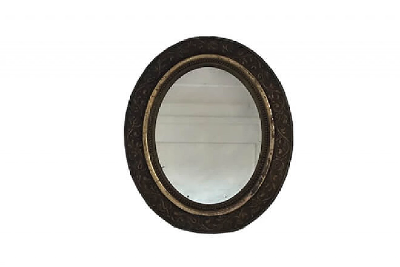Round wooden mirror from the early 1900s 1