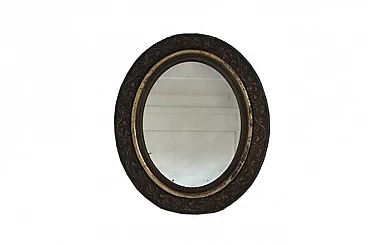 Round wooden mirror from the early 1900s