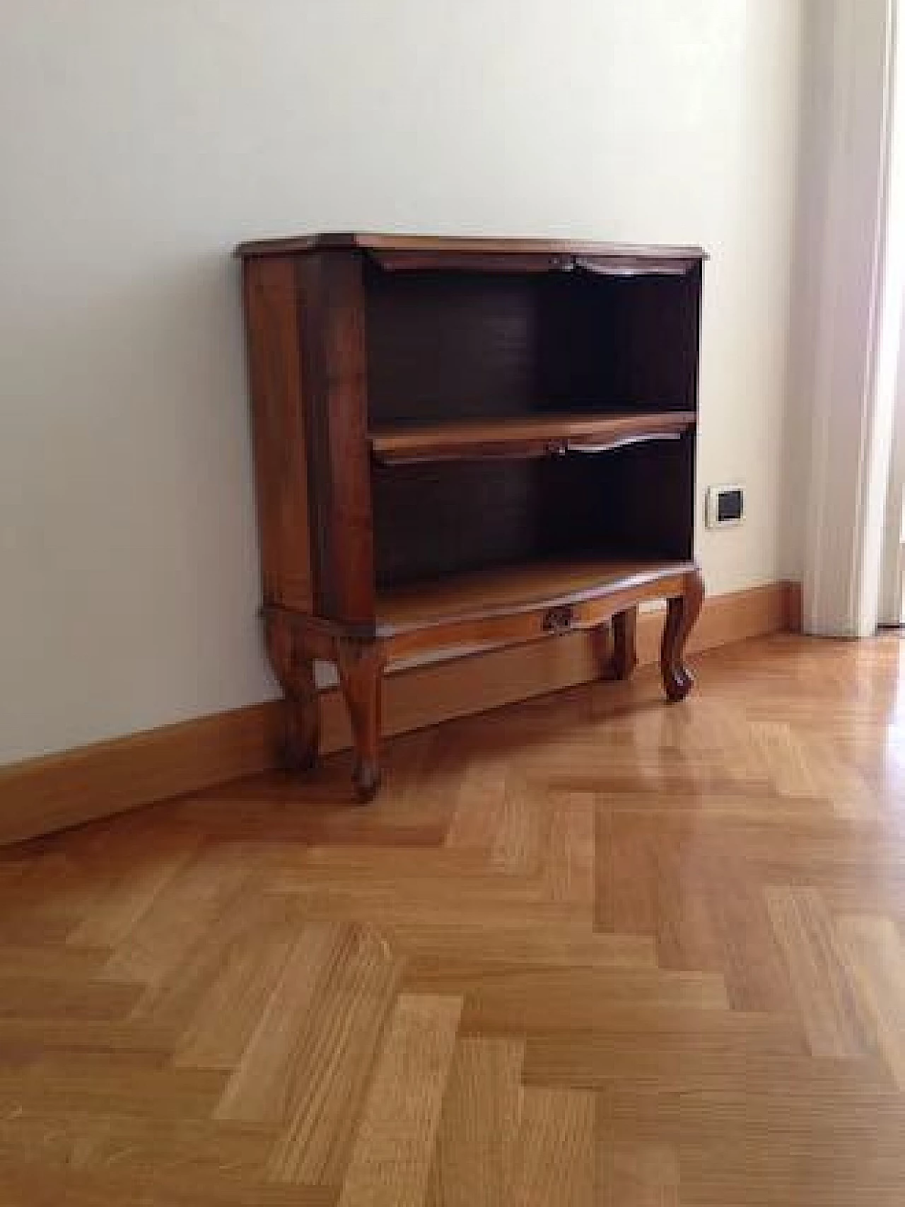 Walnut cabinet mid '900 3