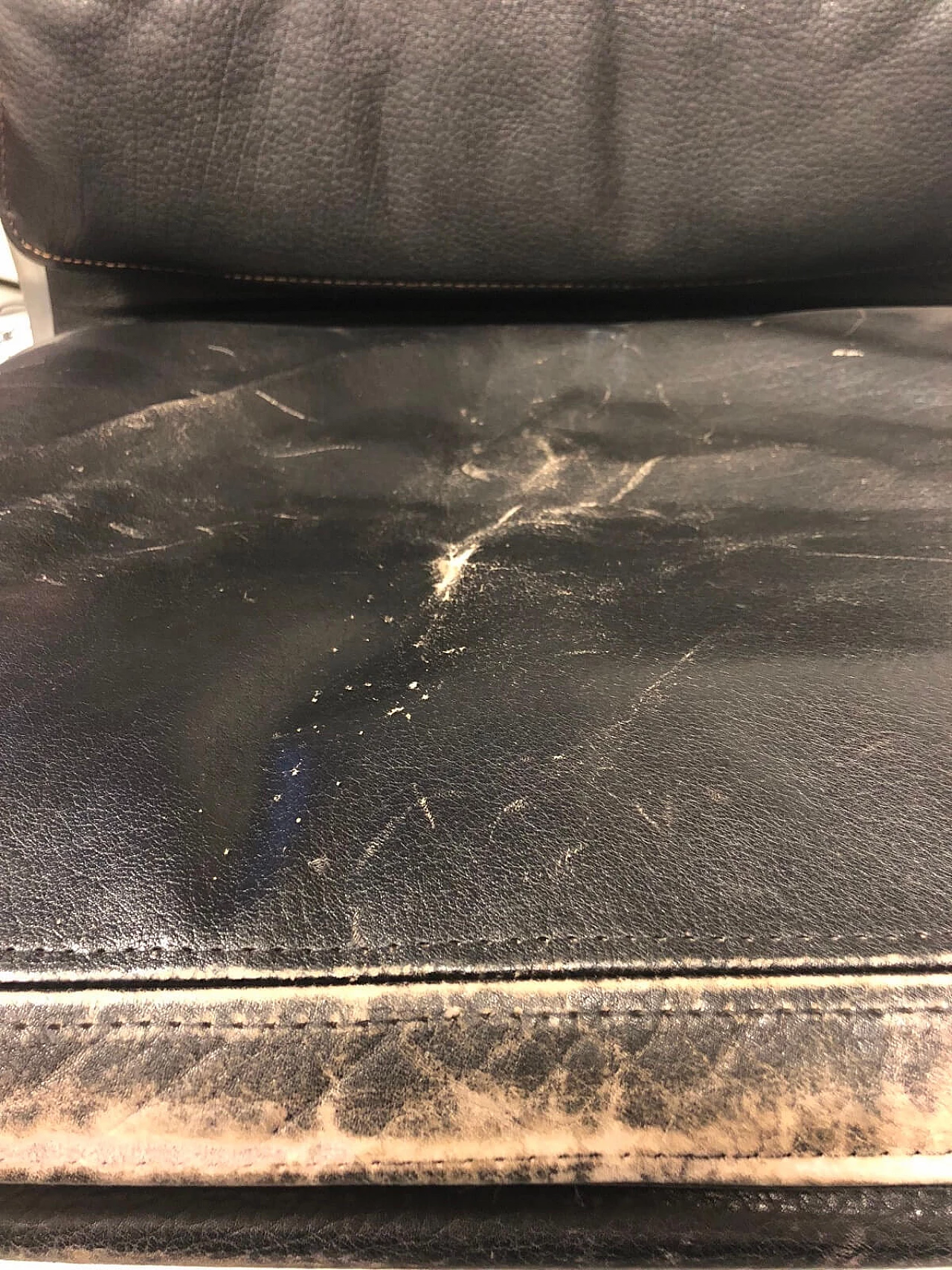 Poltroncina "Soft Pad" di Charle & Ray Eames, 1969 5