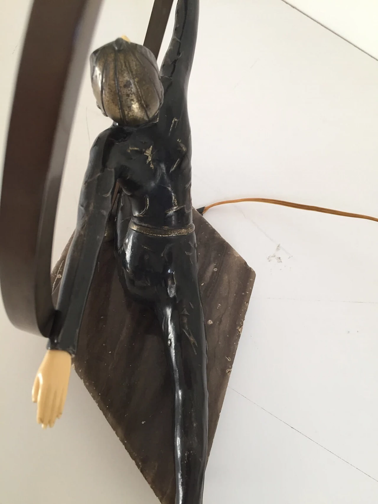 Lamp sculpture Art Deco in bronze and bakelite 9