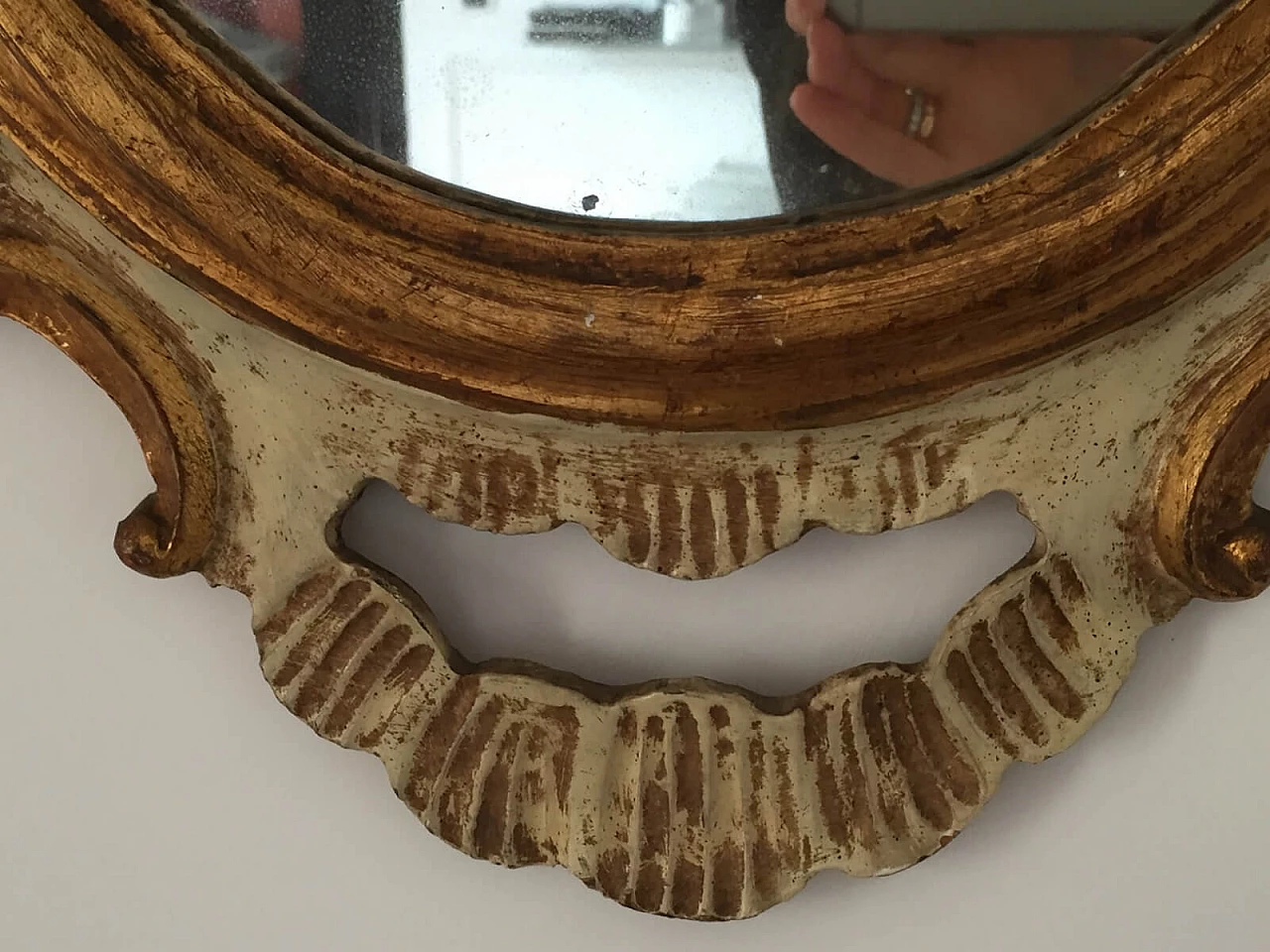 Specchio italiano con cornice in legno dorato, fine '800 primi '900 5