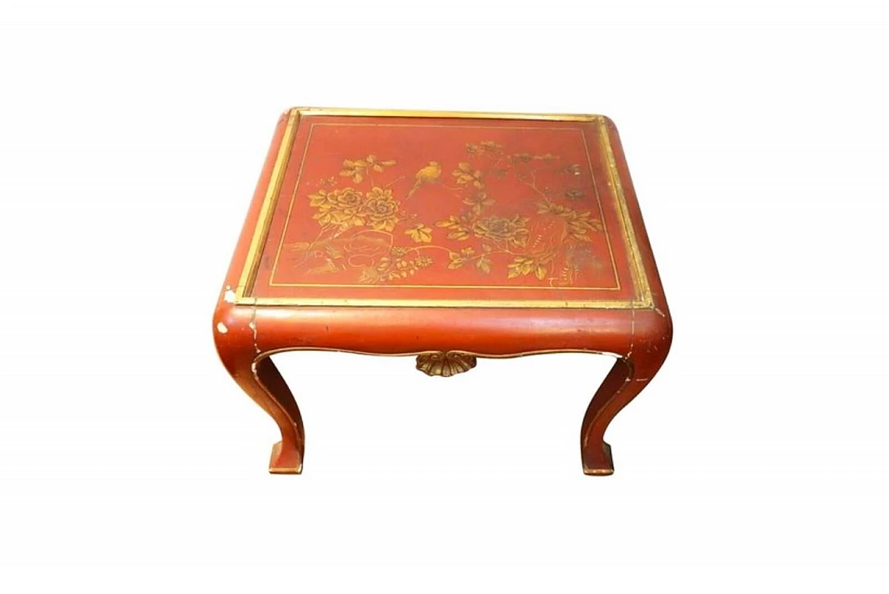 Oriental antique coffee table in red lacquer 1