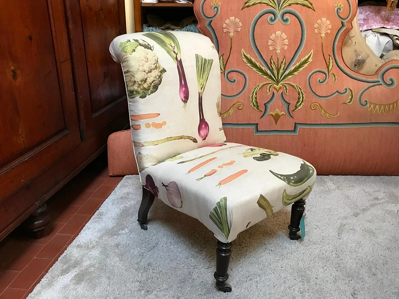 French armchair with new veggies upholstery, mid 19th century 2