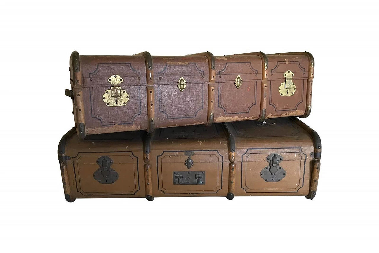 Pair of trunks, wooden with leather handles 1