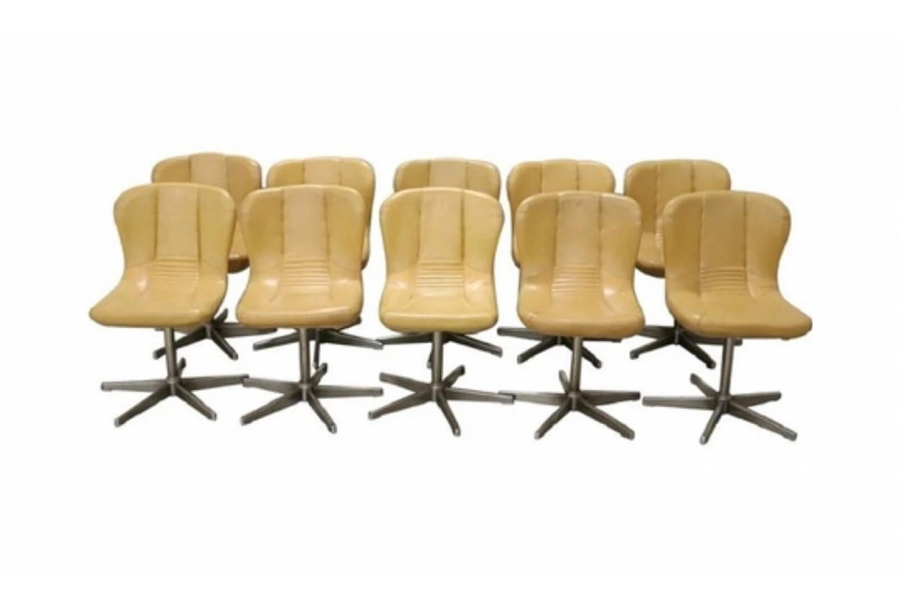 series of 10 Italian design armchairs, '60s 1