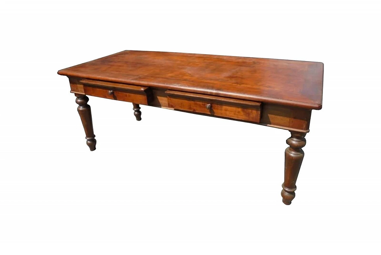 Grande tavolo in legno di Ciliegio 1