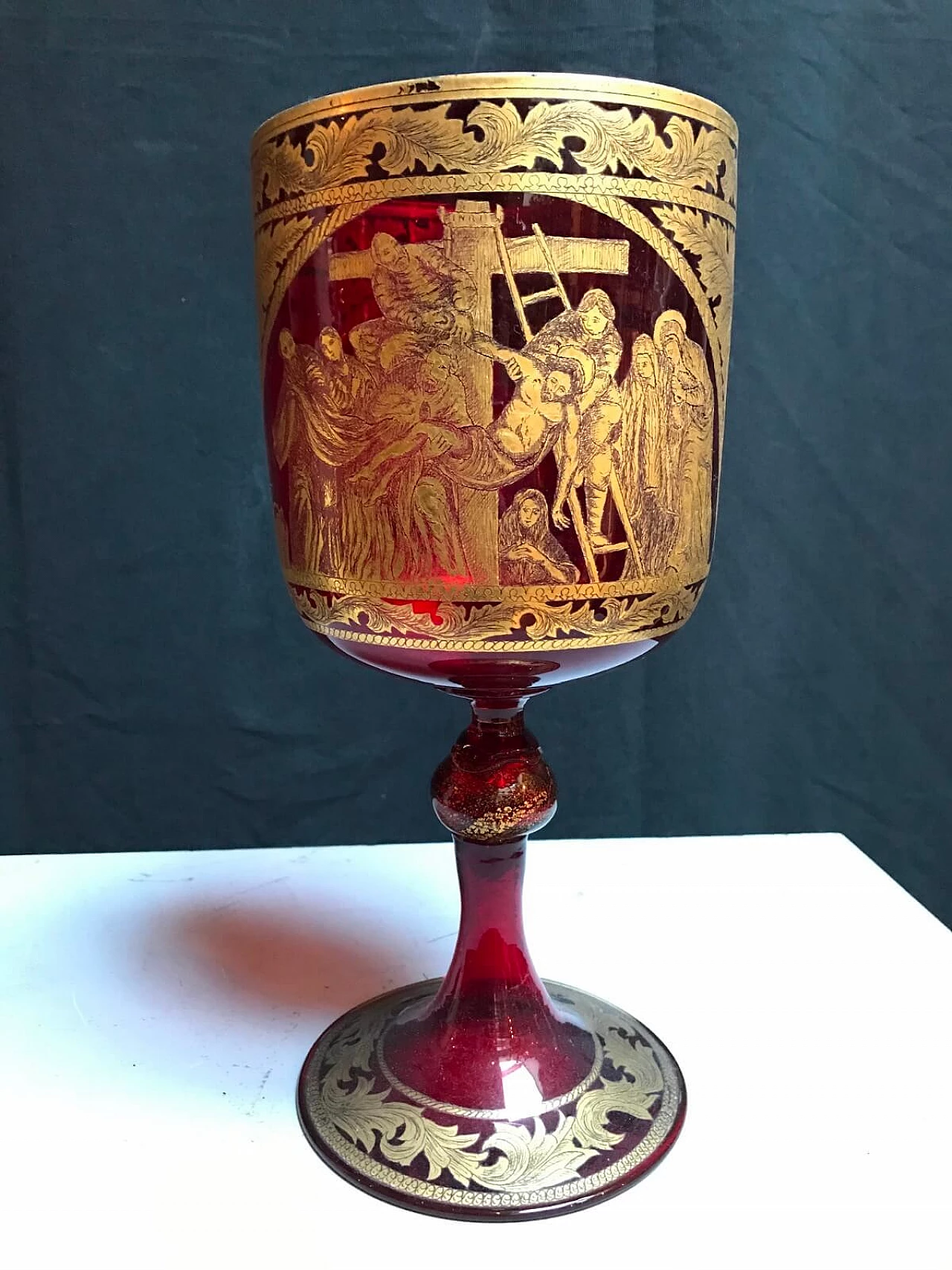 Red and gold Murano glass chalice, early 20th century 2