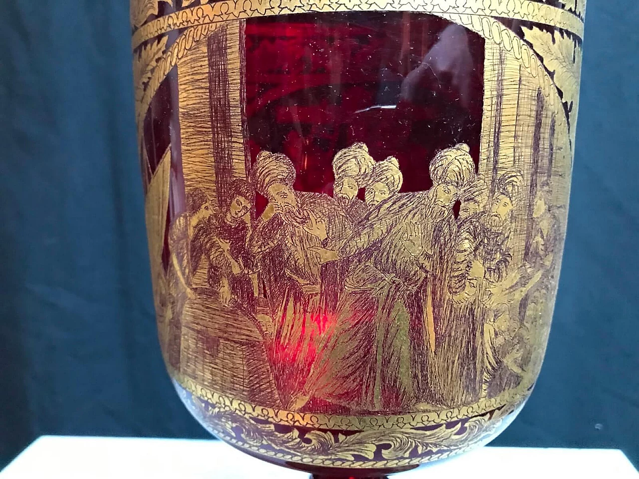 Calice in vetro di Murano rosso e oro, primi '900 3