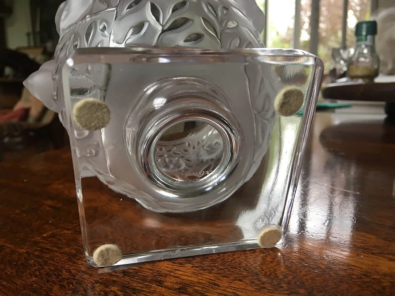 Vaso Elisabeth di Lalique in cristallo molato 8