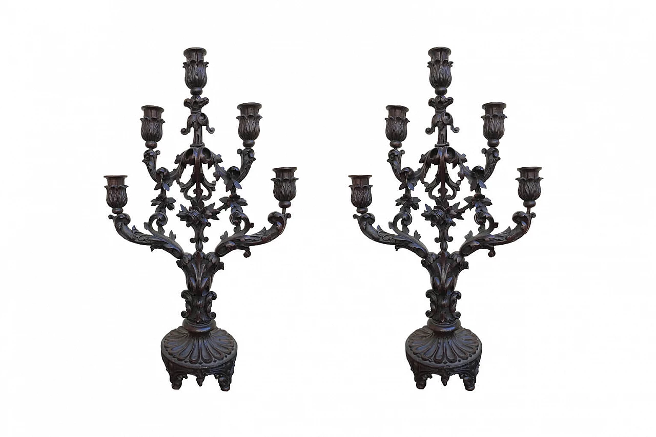 Pair of Venetian wooden candlesticks 1