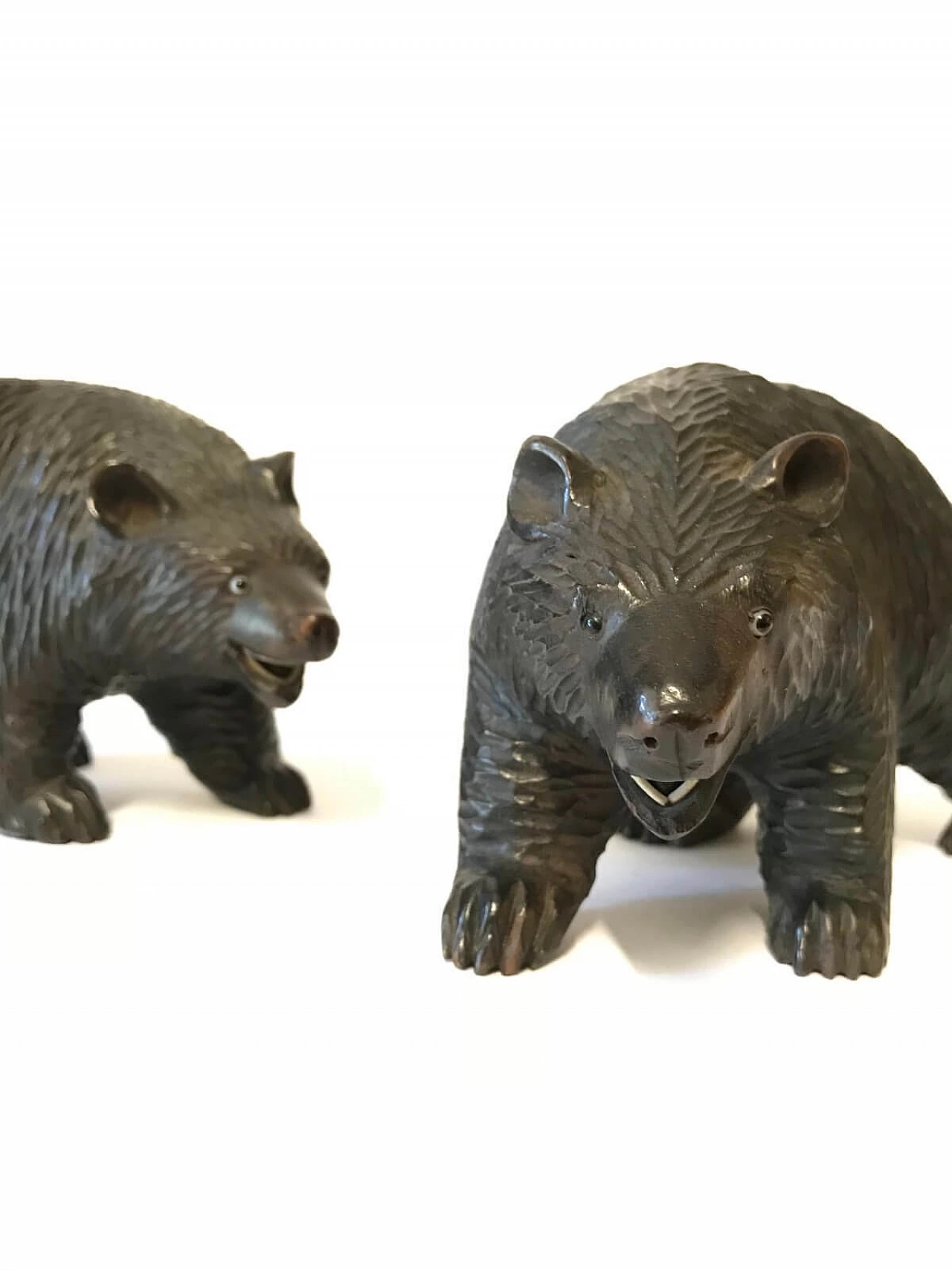 Coppia di sculture di orsi in legno, anni '40 2