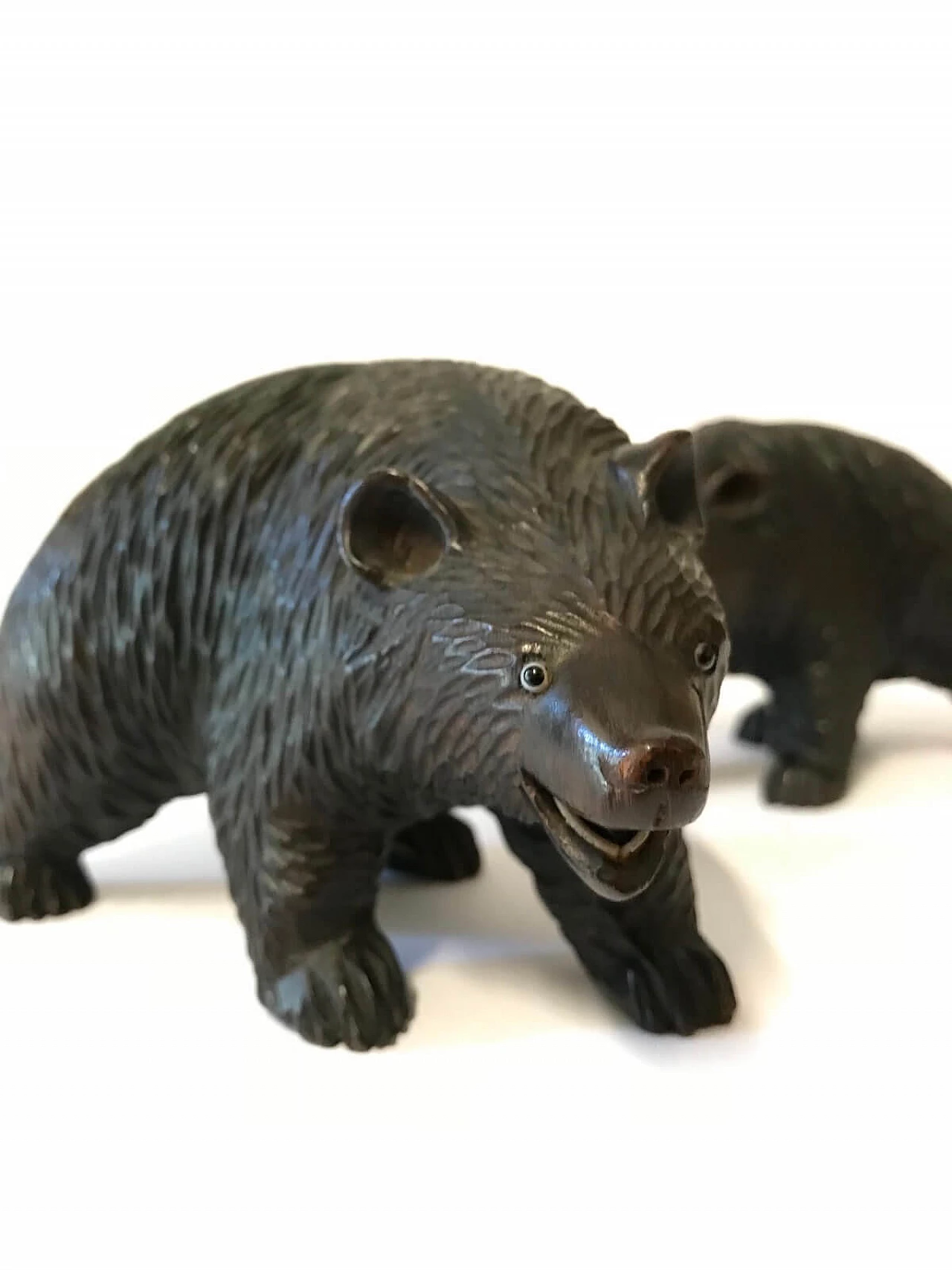 Coppia di sculture di orsi in legno, anni '40 3