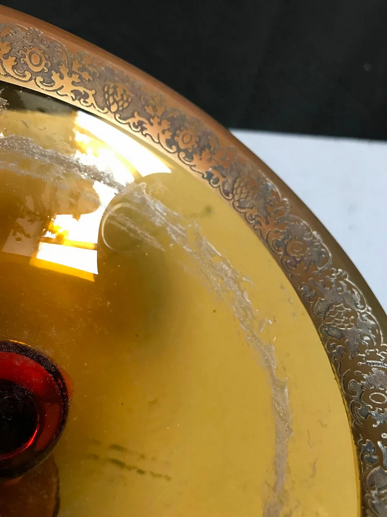 Czechoslovakian cup in amber glass, signed 4