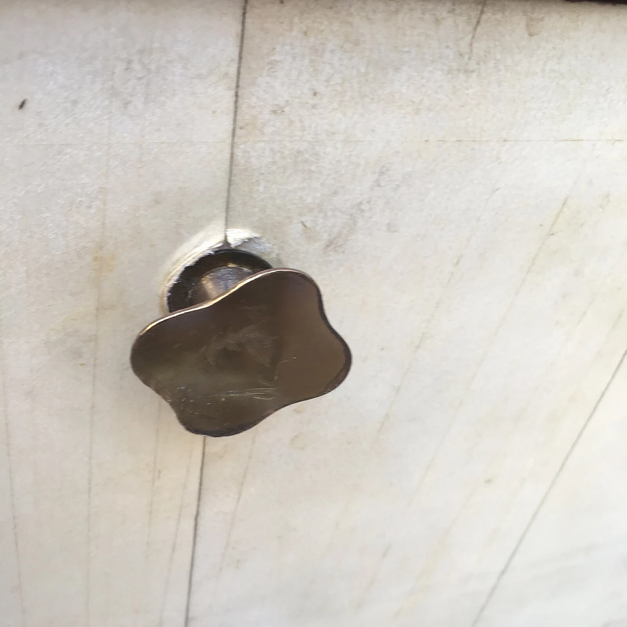 Italian Decò Double Bed with Large Wood Platform covered in  9