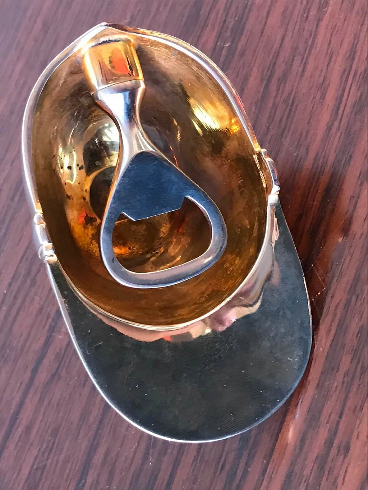 Vintage Gucci bottle opener, chrome-plated metal cap-shaped 4