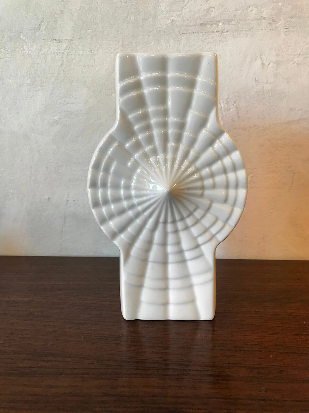 German Rhunpfalo porcelain vase in white porcelain 3