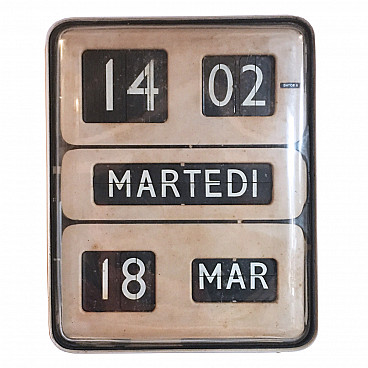 Beige Dator 5 Flip-Flap Electric Wall Clock by Gino Valle for Solari Udine, 1960s