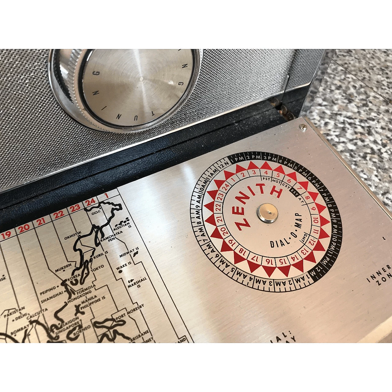 Zenith trans-Oceanic shortwave radio, 1940s 1061011