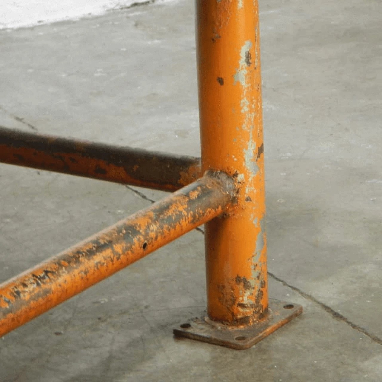 Restored industrial iron table 1061479