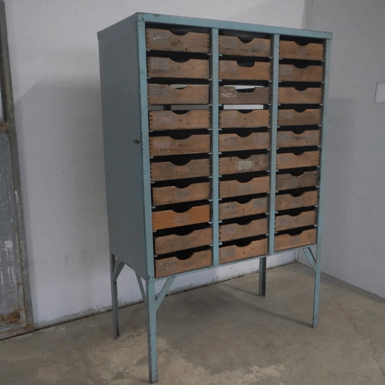 Industrial metal cabinet with wood drawers, 50's 1061648
