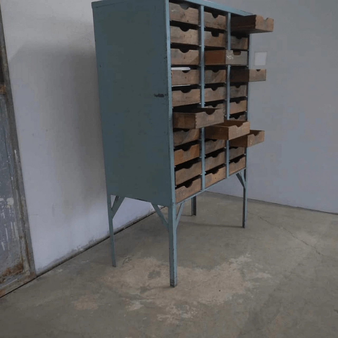 Industrial metal cabinet with wood drawers, 50's 1061649