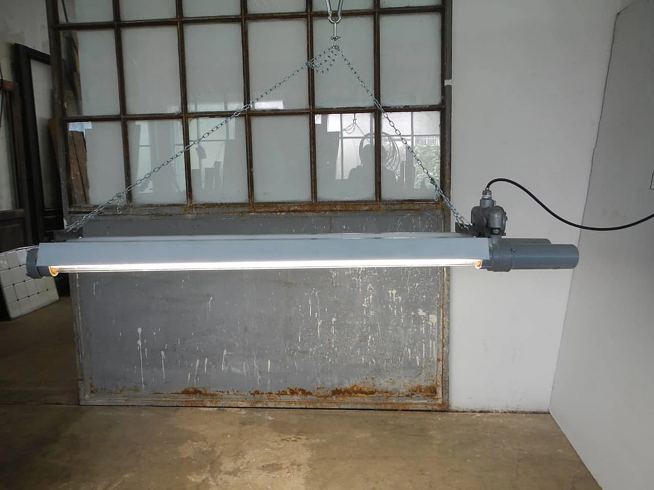 Lampade a neon industriali, ditta Cartem Milano, anni '50 1062242