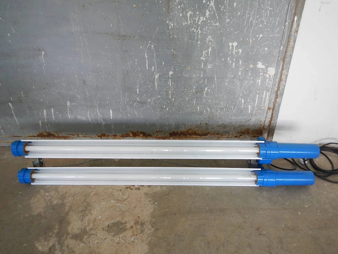 Lampade a neon industriali, ditta Cartem Milano, anni '50 1062248