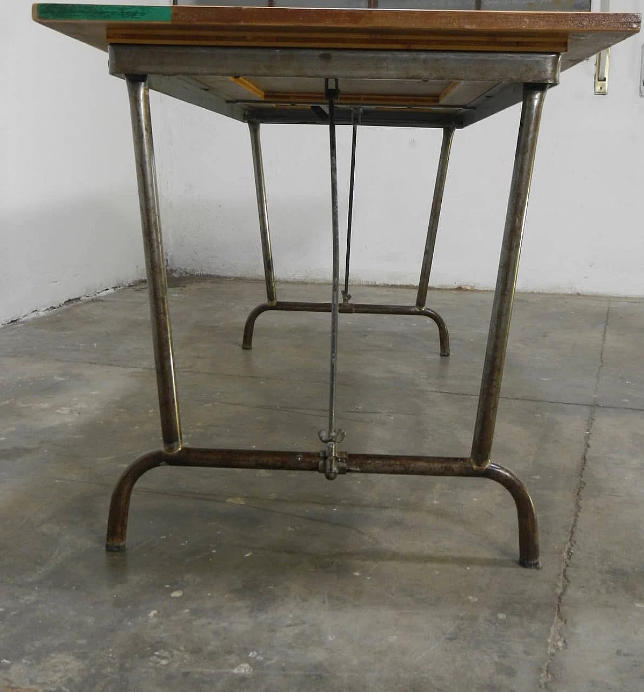 table with patina wood patchwoork top and folding tube legs 1062422