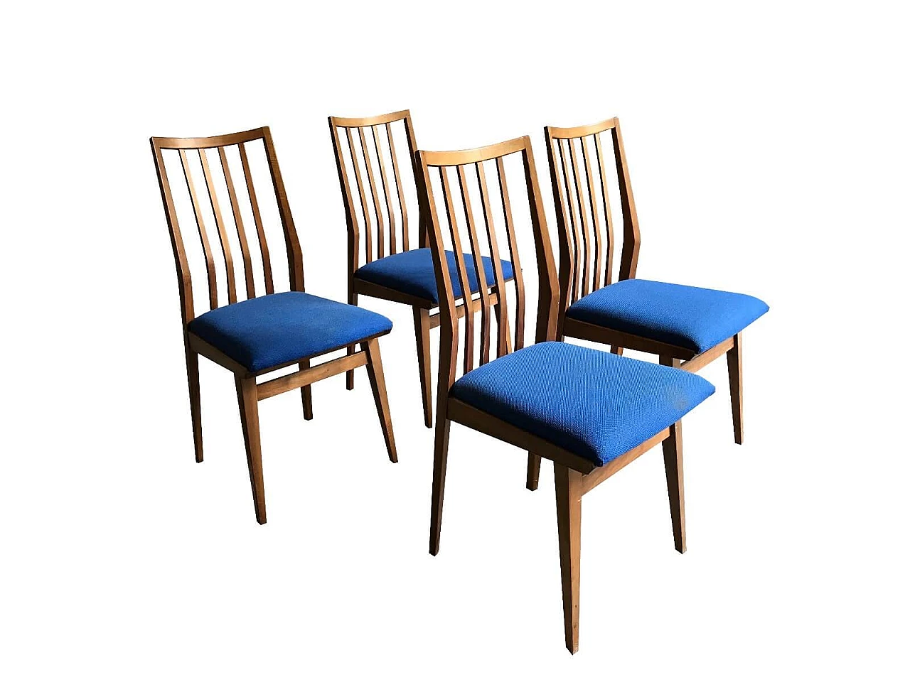 Set di quattro sedie blu in noce, anni ‘60 1