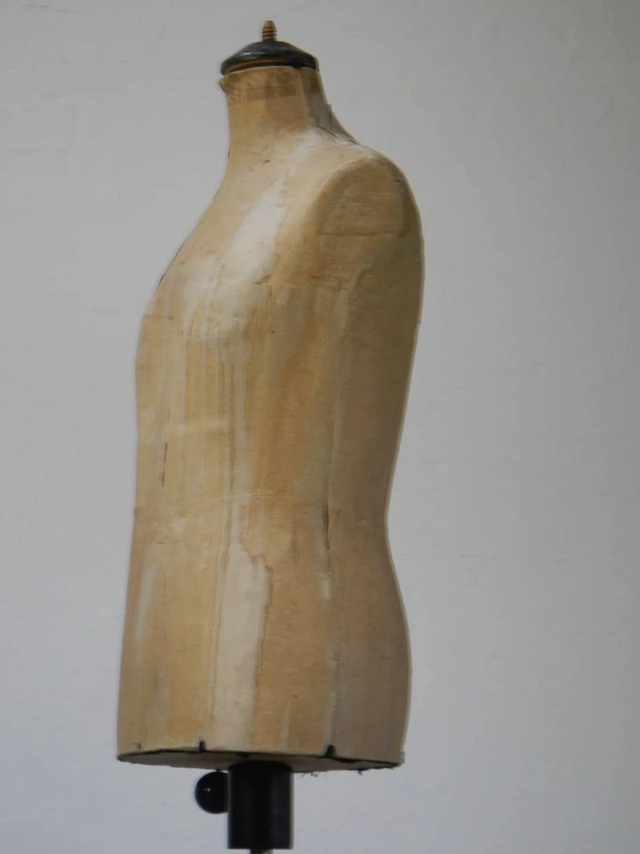 Manichino in carta e base in ferro anni 50 1062476