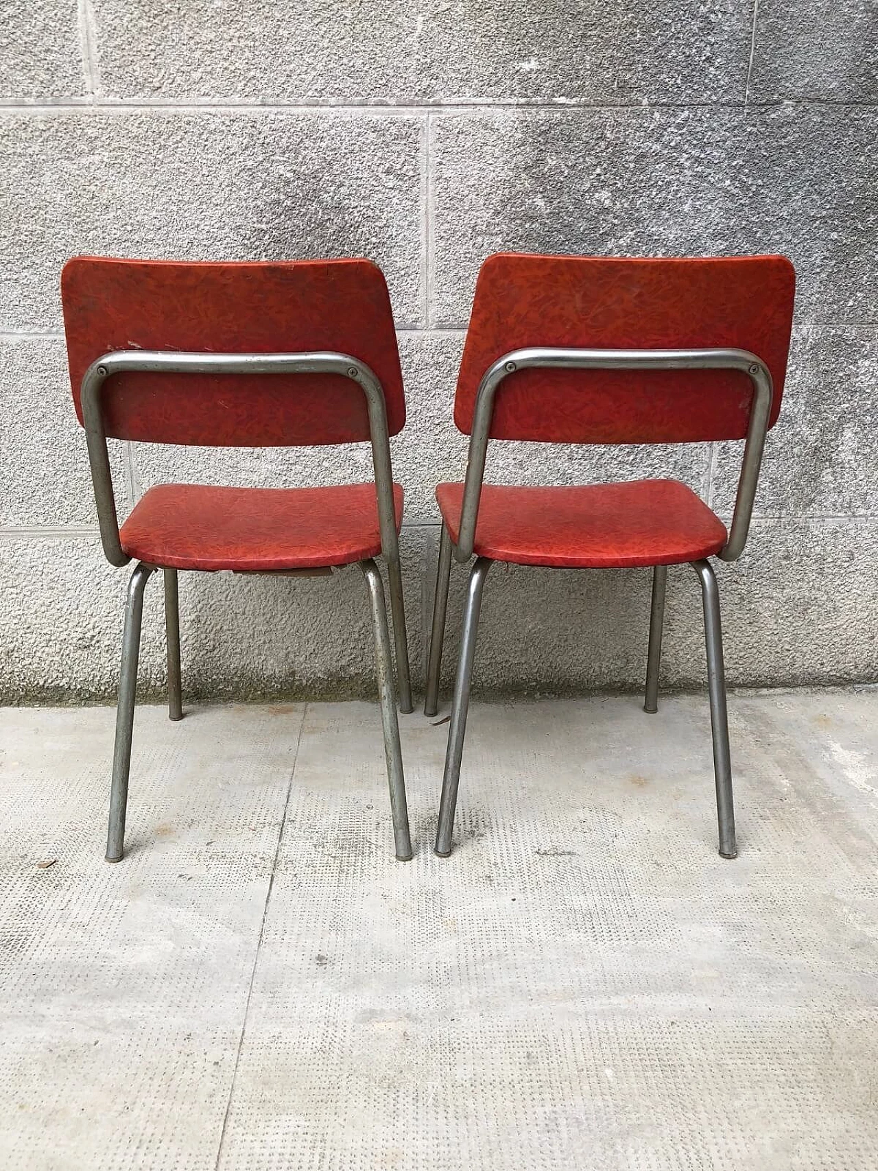 Red vintage "American style" kitchen chairs, 60's 3