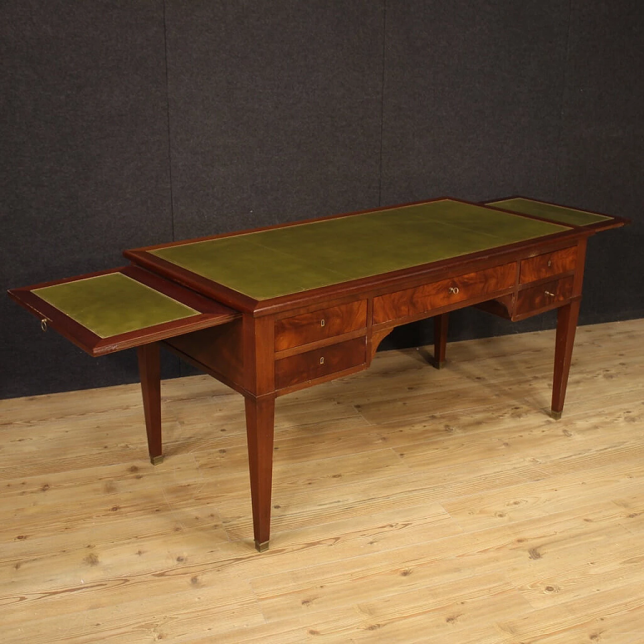 French desk in mahogany wood 1064173