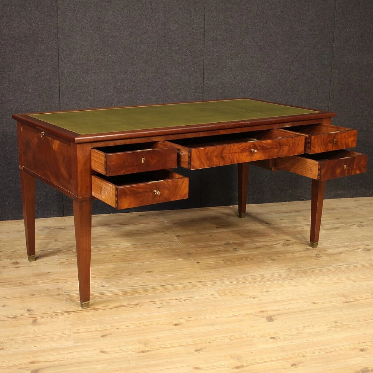French desk in mahogany wood 1064174