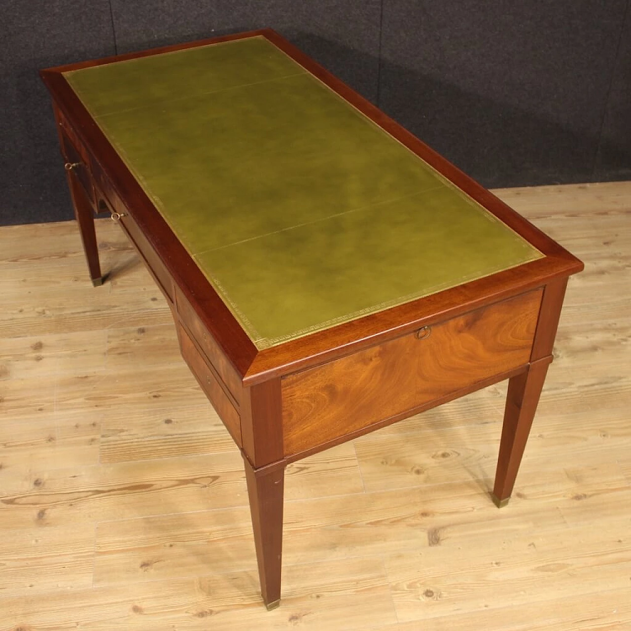 French desk in mahogany wood 1064175