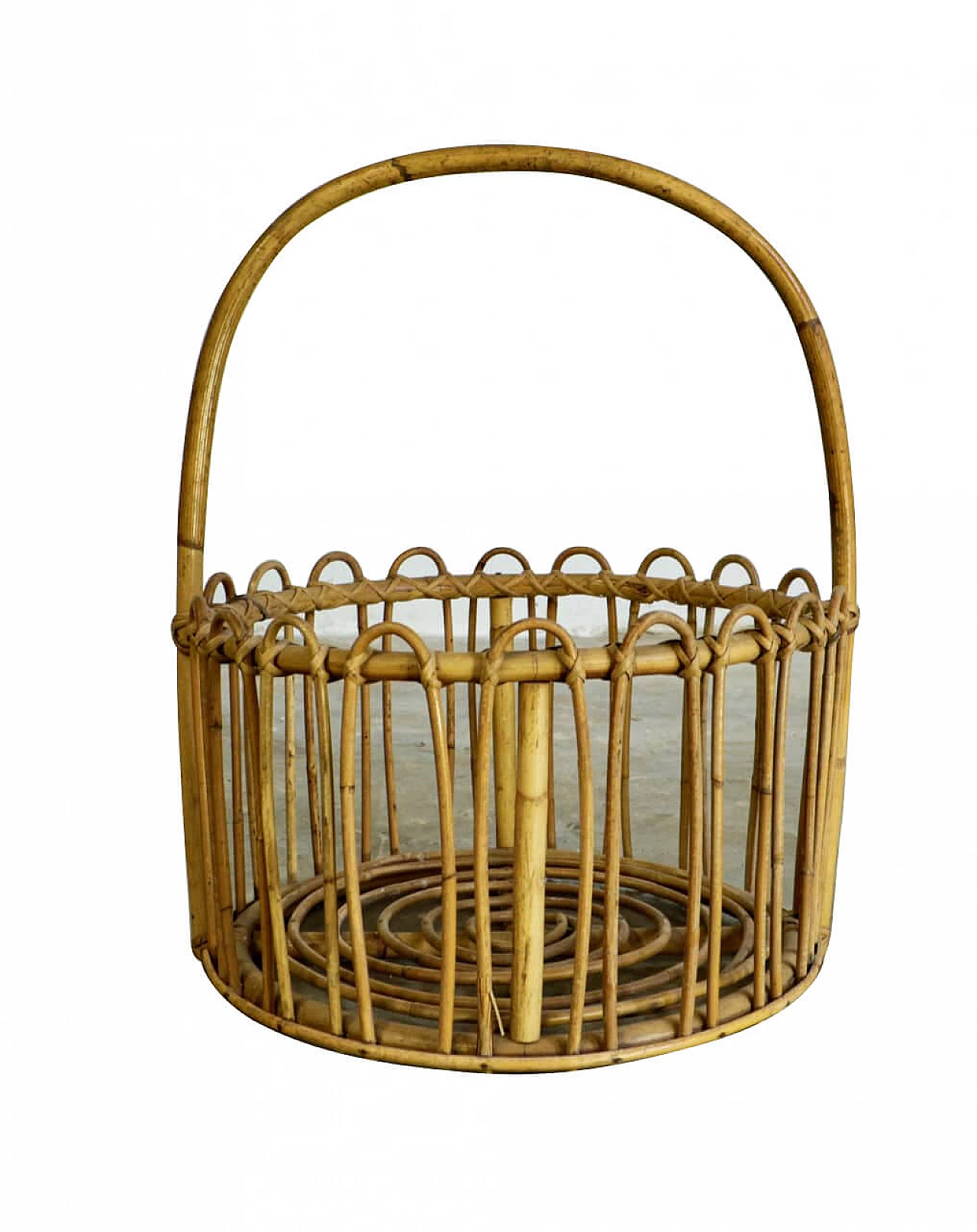 Wicker magazine rack, Italian manufacture, '60s 1064315