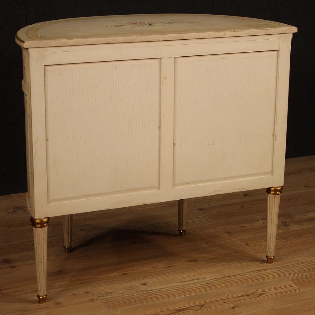 Lacquered, gilded and painted French crescent chest of drawers 1064672