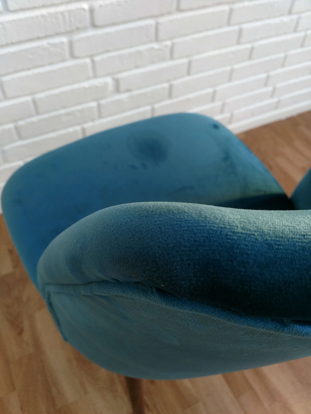 Little retro armchair, velvet, stained beech legs, 60s 1064770