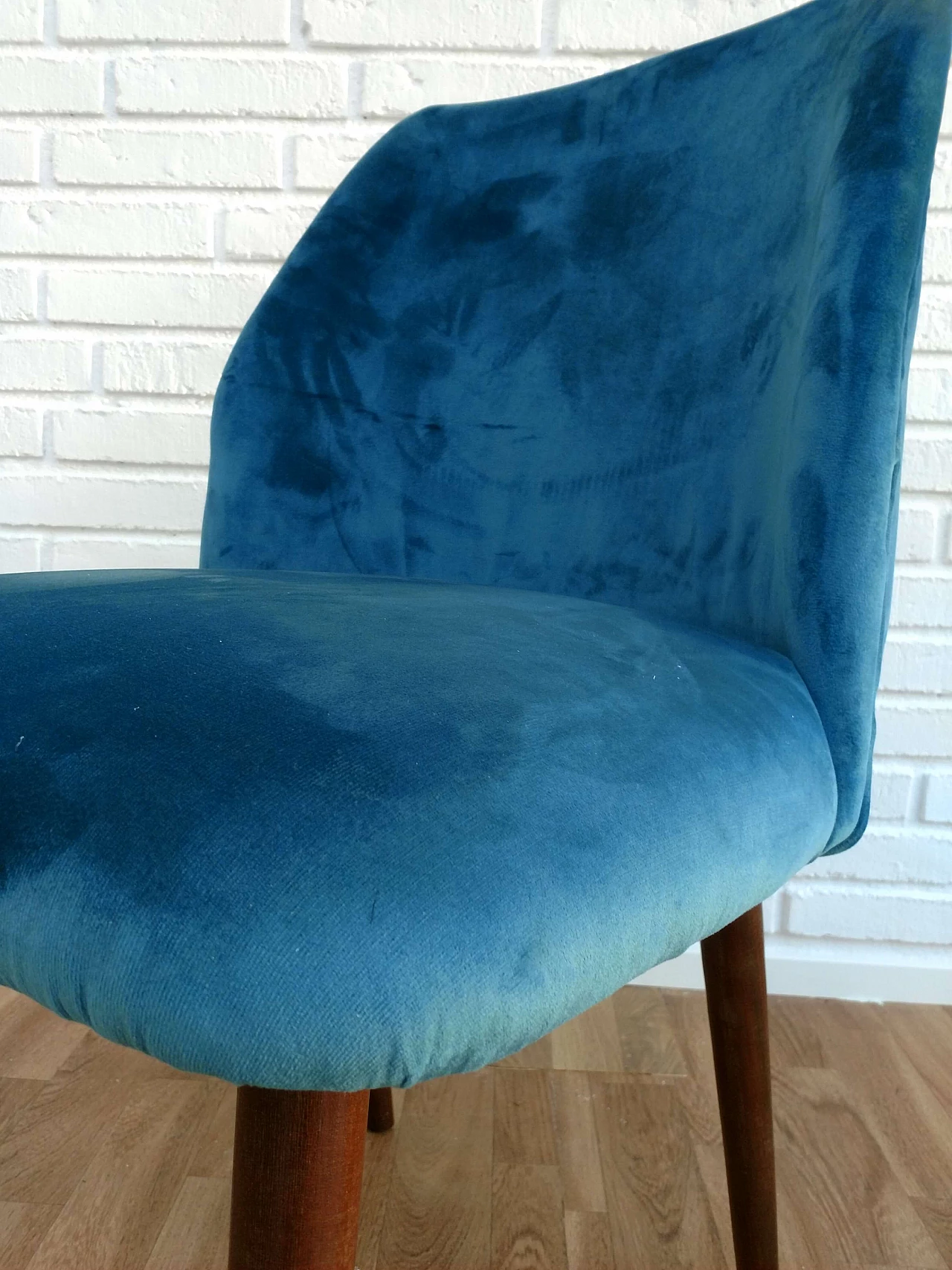 Little retro armchair, velvet, stained beech legs, 60s 1064773