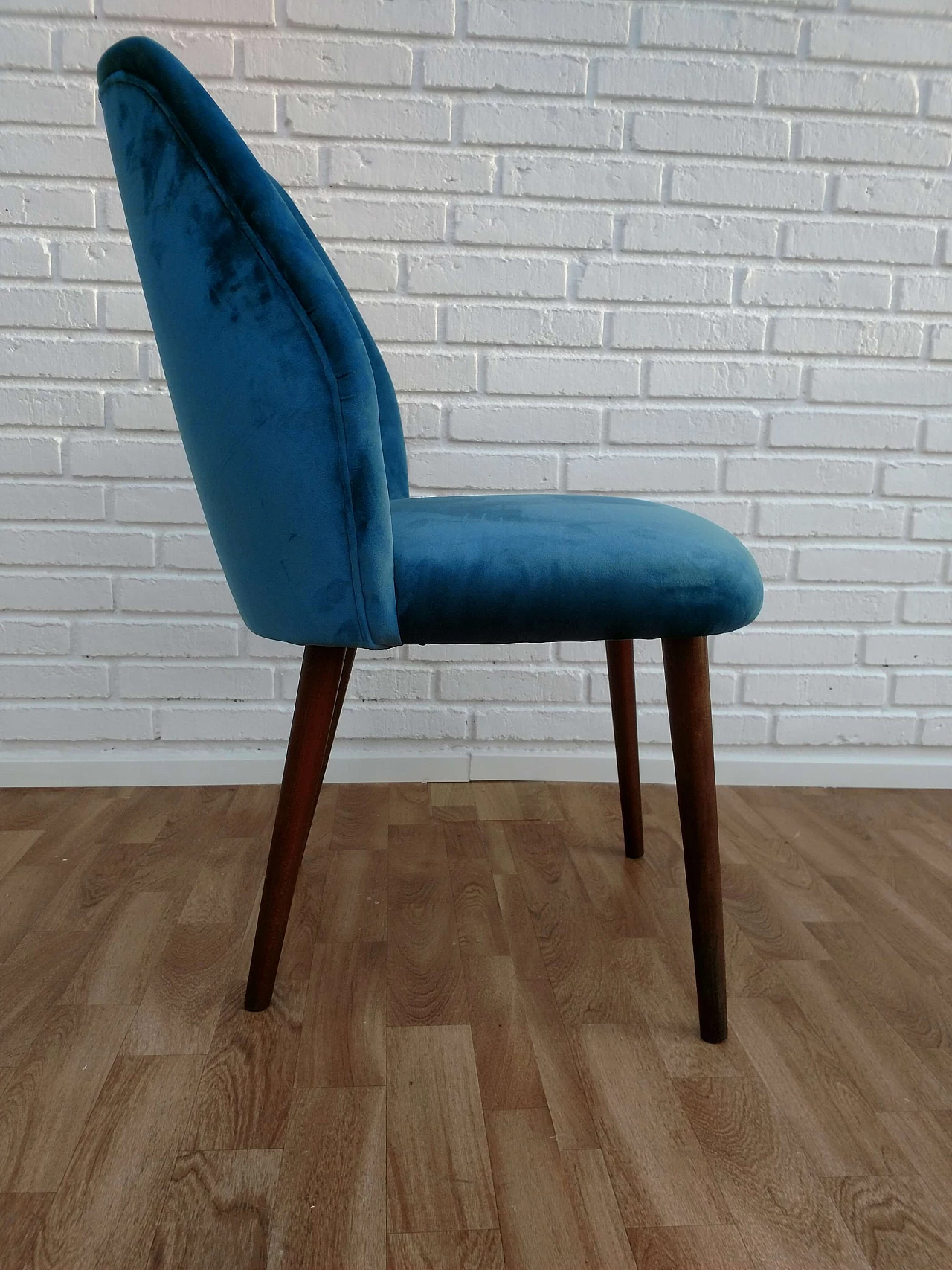 Little retro armchair, velvet, stained beech legs, 60s 1064774