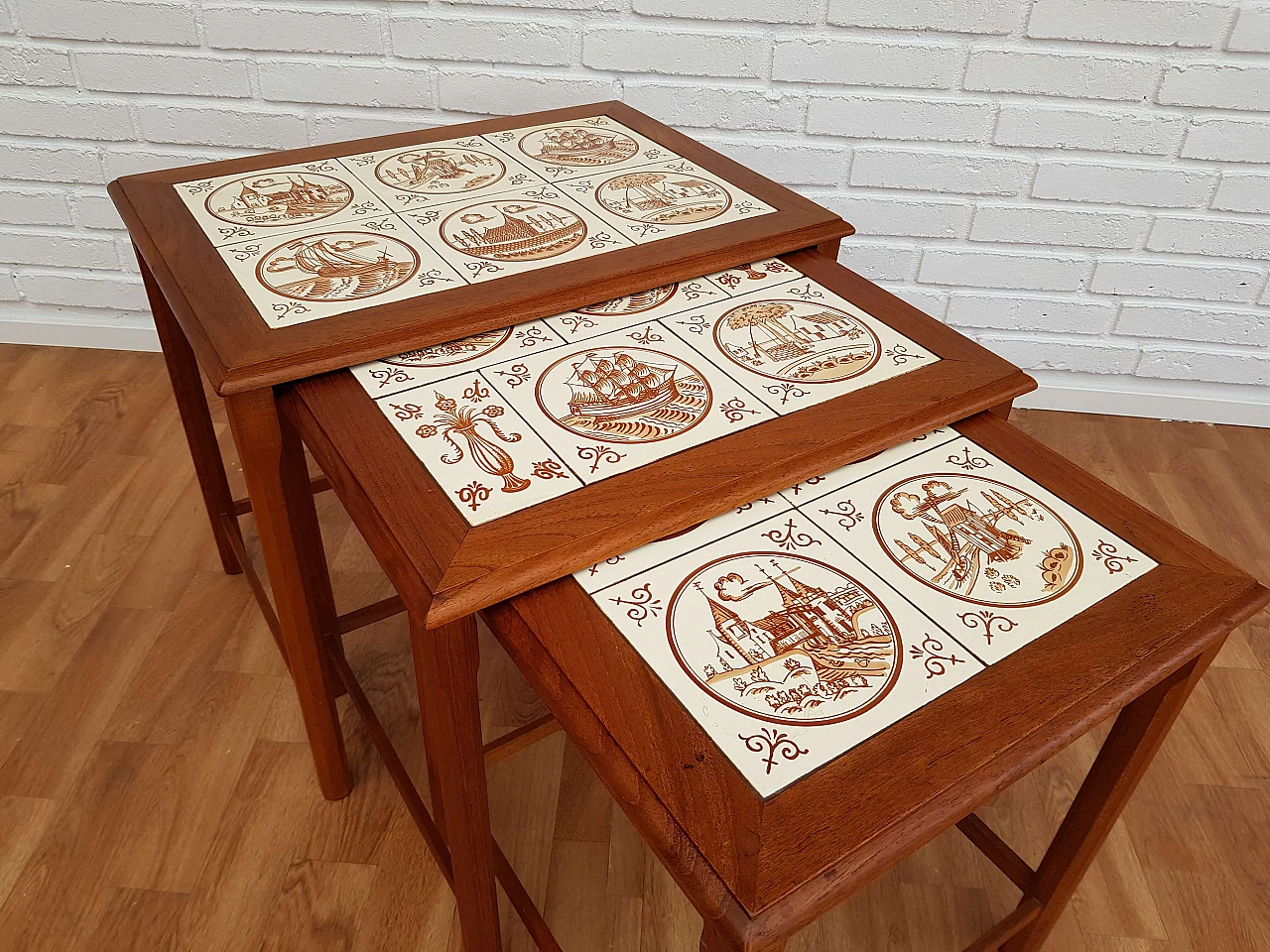 Nesting table, 60s, danish design, hand-painted ceramic tiles, teak wood 1064945