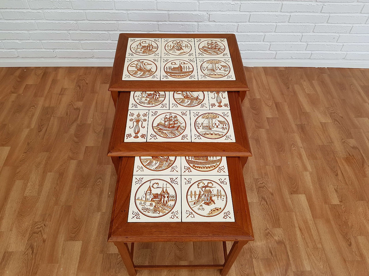 Nesting table, 60s, danish design, hand-painted ceramic tiles, teak wood 1064957
