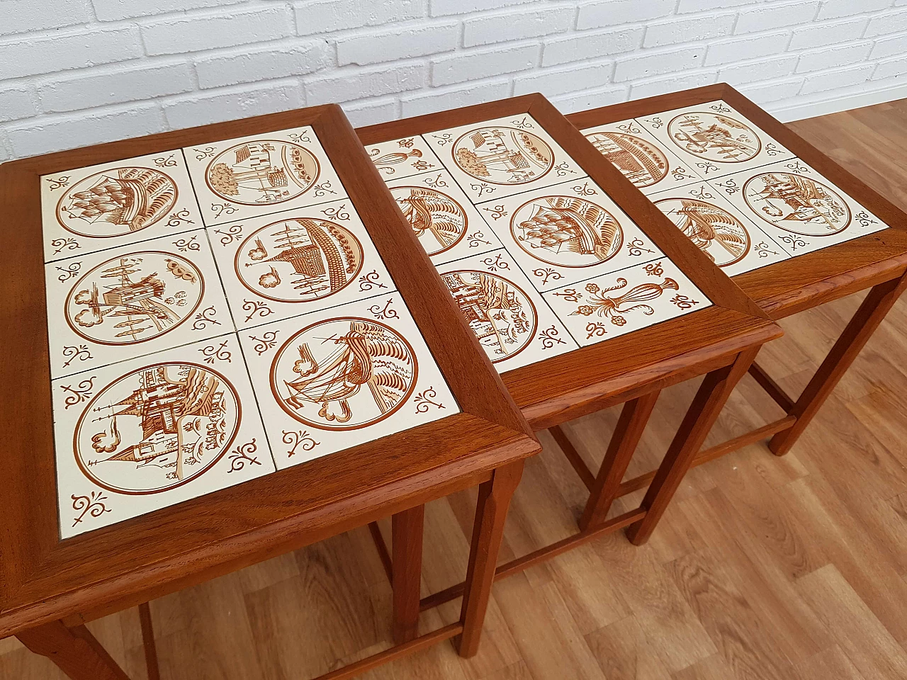 Nesting table, 60s, danish design, hand-painted ceramic tiles, teak wood 1064959