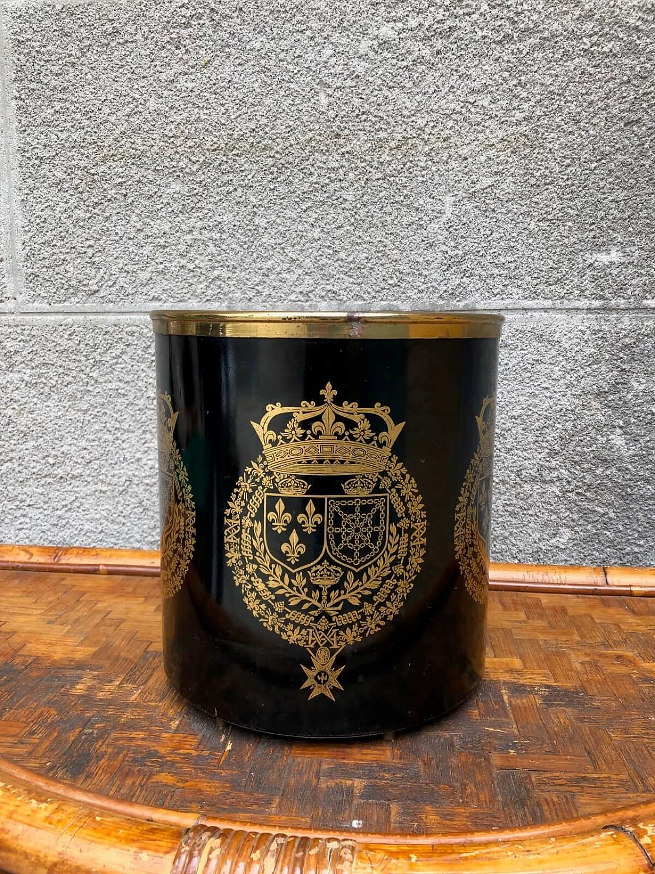 Basket in black metal and gold by Piero Fornasetti , 50's 3