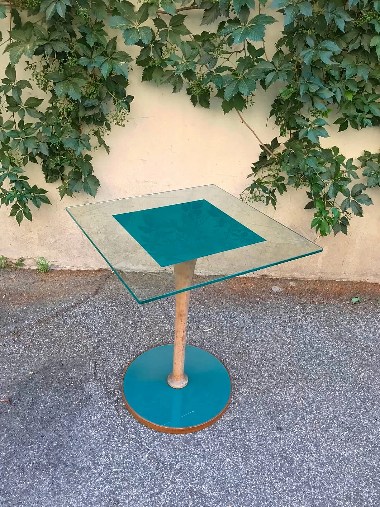 Italian glass and wood green square gaming table 4