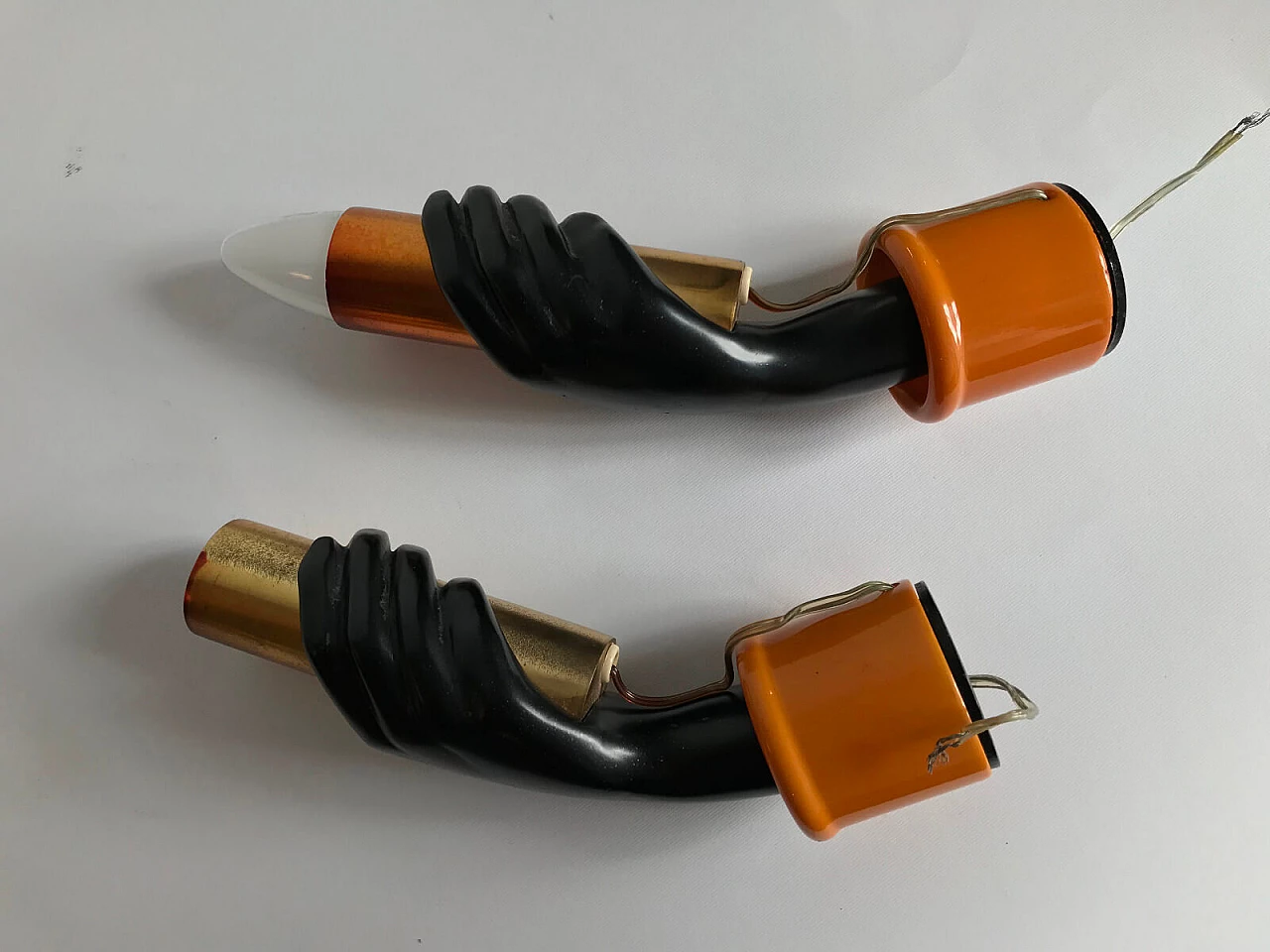 Pair of English hand shaped wall lights, 1930s 5
