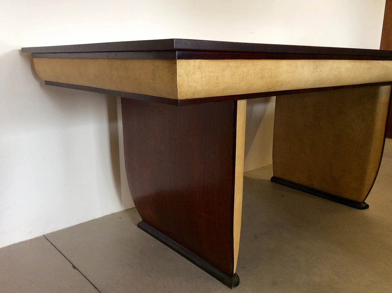 Rosewood table and parchment details, '40s 1067894