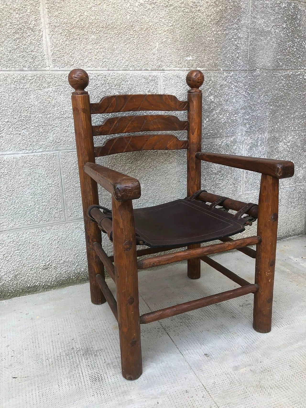 Leather and solid wood armchair, 1960s 7